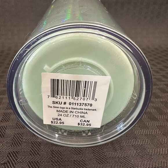 Starbucks Holiday 2022 Collection Woodland Mint Color Changing Venti Tumbler - Picture 7 of 9